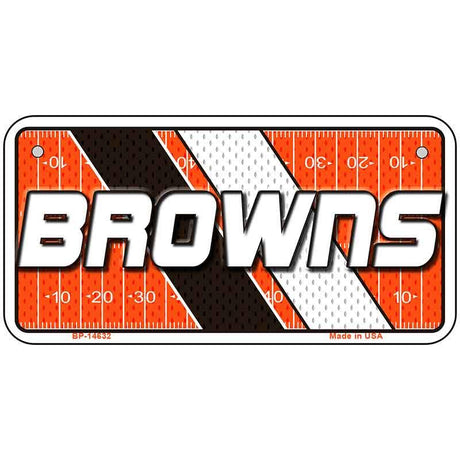 License plate with 'BROWNS' text on a football field design