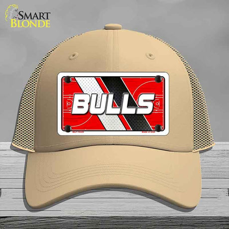 Beige cap with a 'BULLS' logo on a gray background