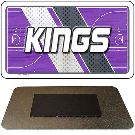 Metallic card with 'KINGS' text on a basketball court design background