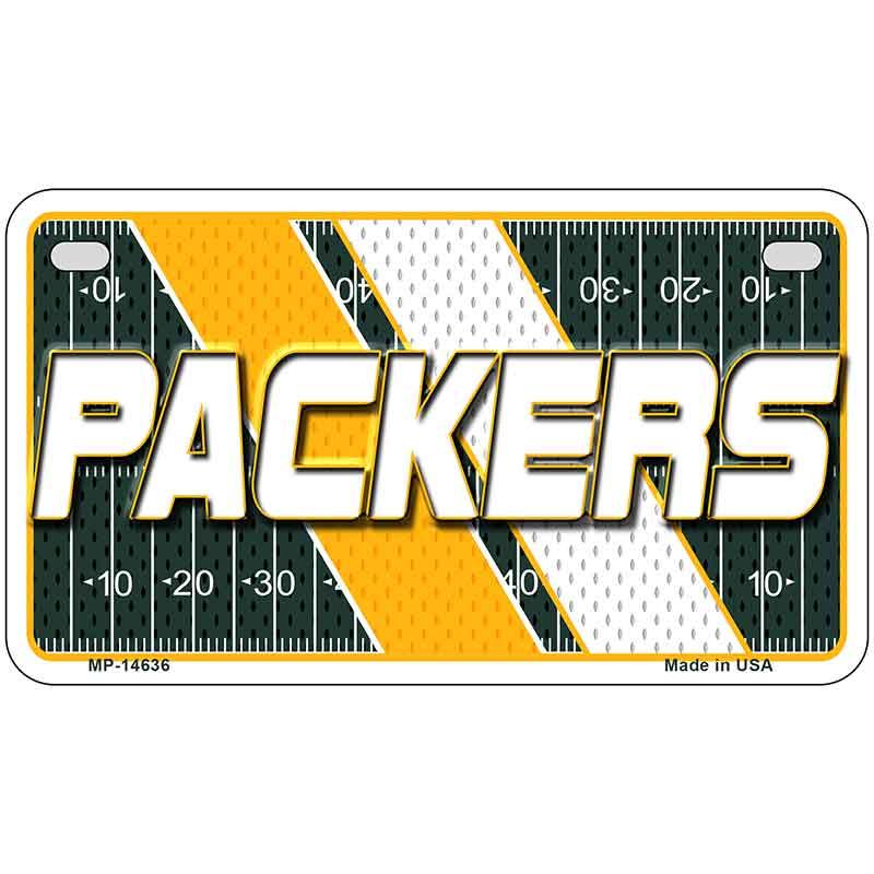 License plate with 'Packers' text on a football field design