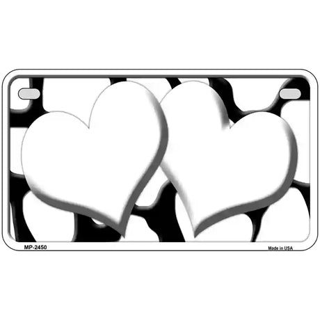 White Black Giraffe White Centered Hearts Novelty License Plate 7" x 4" (MP)