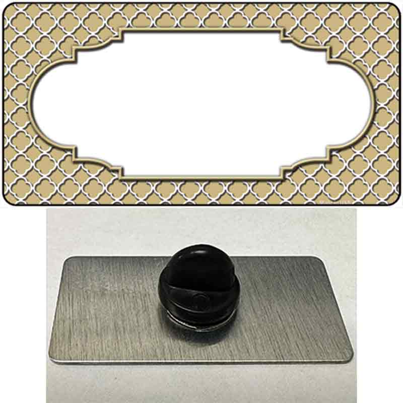 Gold White Quatrefoil Center Scallop Novelty Metal Hat Pin